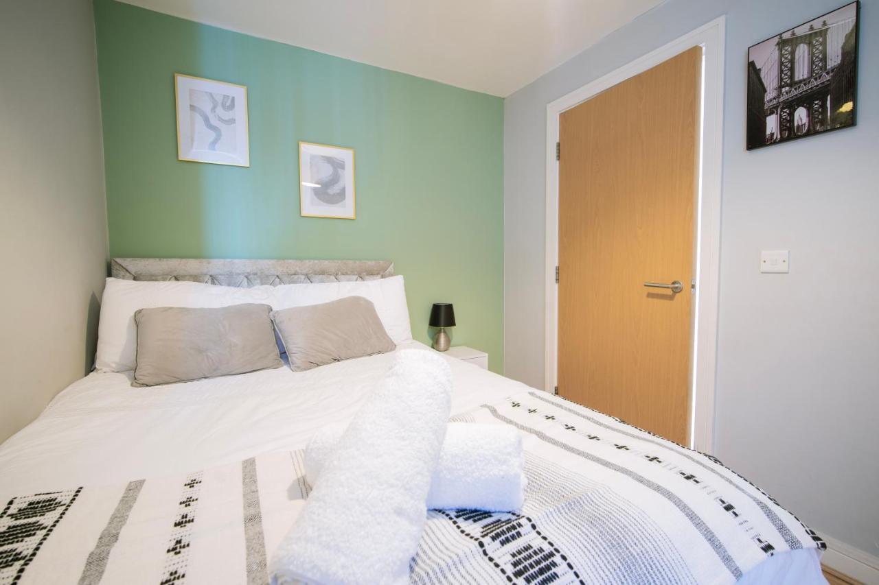 Modern Central Penthouse - 1 Secureparking Liverpool Bagian luar foto